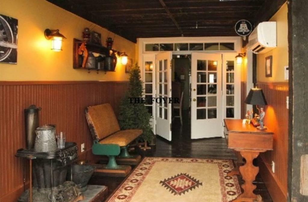 צ'סטרטון Riley'S Railhouse Bed & Breakfast מראה חיצוני תמונה